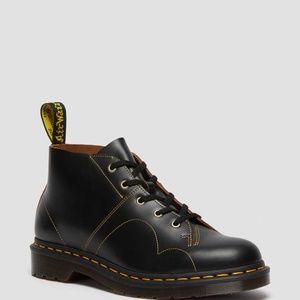 DR MARTENS